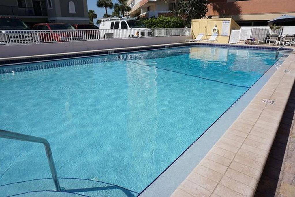 The Monterey Beach Resort St. Pete Beach Ngoại thất bức ảnh